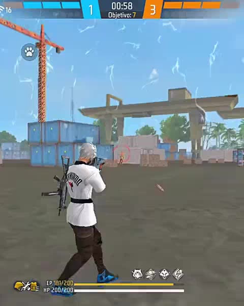 Jogada de Free Fire no celular